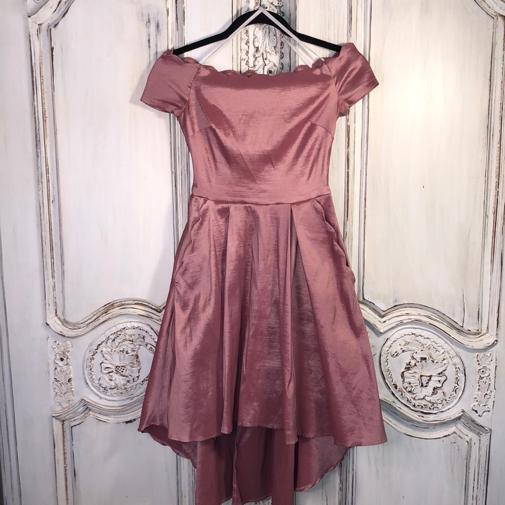 B. Darlin Girls Dusty Pink Short Sleeve Boat-neckl Hi Low Hemline Special Dress